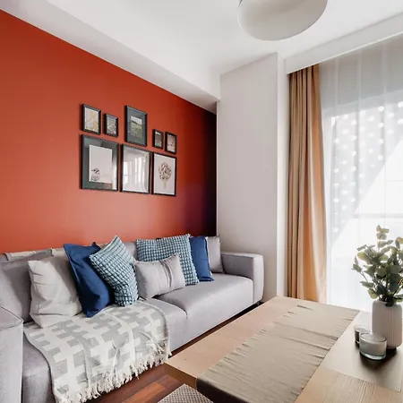 Ac - Next To Bomontiada - Building Estambul