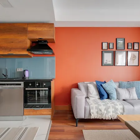 Apartamento Comfortable Ac Steps From Bomontiada *