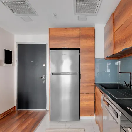 Ac - Next To Bomontiada - Building 이스탄불